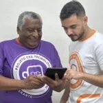 Projeto Chá Tecnológico e social abre vagas para instrutores nas áreas de educação financeira, crochê, bordado e teatro