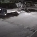 Motorista derruba poste e quase atinge imagem de Nossa Senhora, em Ararendá (CE)