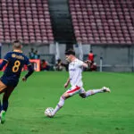 Fortaleza sai atrás no placar, mas arranca empate no final contra o Retrô-PE