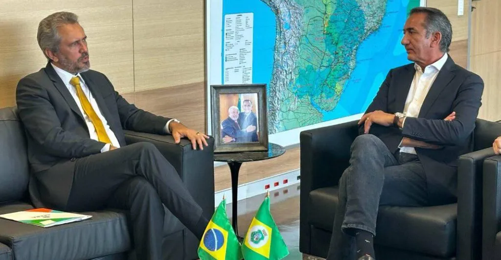 Em encontro com ministro Waldez Góes, Elmano projeta entrega do Cinturão das Águas para 2026