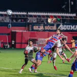 Em Salvador (BA), Fortaleza é superado pelo Vitória e perde a primeira no Brasileirão