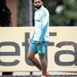 Gabigol vai jogar contra o Flamengo hoje? Confira