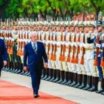 Lula é recebido por Xi Jinping ao som de Gilberto Gil em cerimônia oficial na China