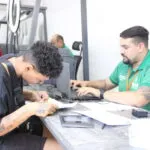 Caminhão do Cidadão leva serviços gratuitos a bairros de Fortaleza e cidades do Interior