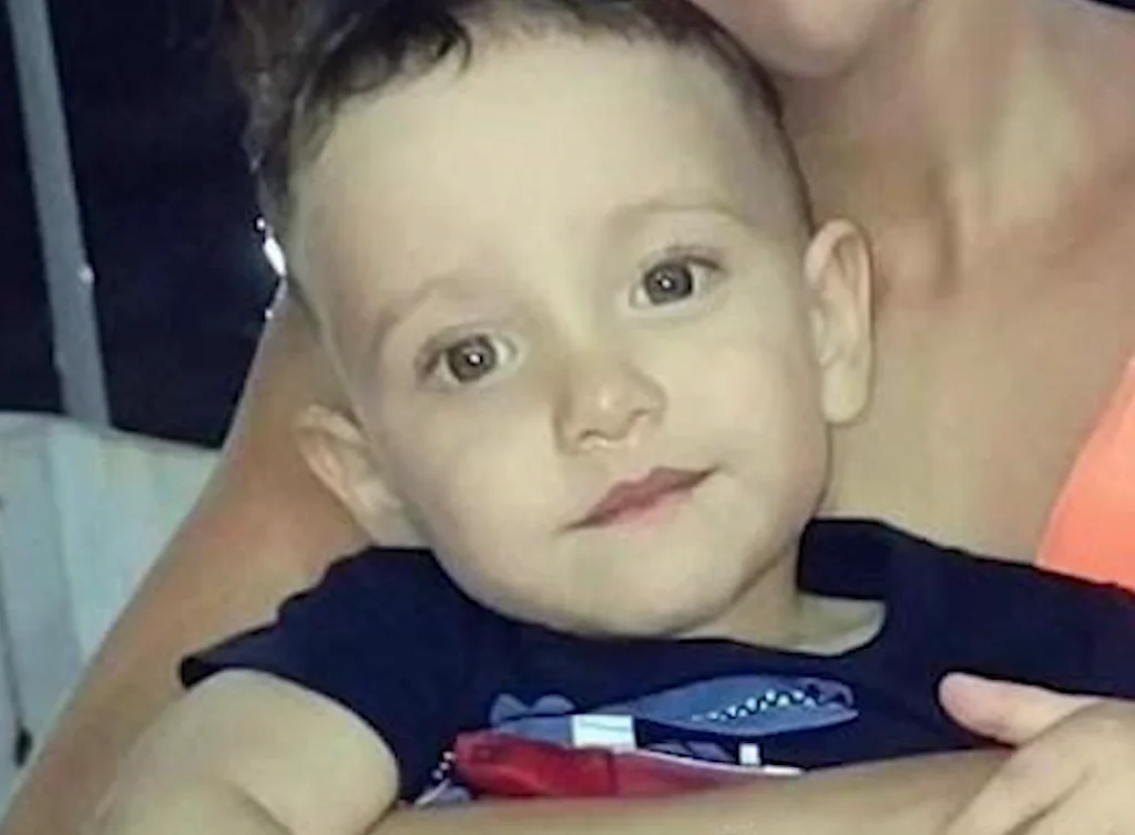 Após dias internado, bebê espancado por padrasto tem morte cerebral decretada