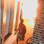 Homem em situação de rua incendiado em mercado de Juazeiro do Norte morre no hospital