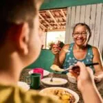 Mais de 624 mil cearenses deixam a pobreza e a extrema pobreza em dois anos