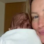 Gisele Bündchen fala pela primeira vez sobre o caçula, River, e volta à rotina
