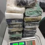 Mais de 20 kg de cocaína são encontrados enterrados em praias no litoral do Ceará
