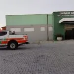 Homens invadem posto de saúde e matam funcionária a tiros na Caponga