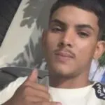 Família denuncia desaparecimento de jovem na Praia de Canoa Quebrada, no Ceará