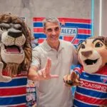 Após goleada, Vojvoda celebra retomada do Fortaleza e se declara ao clube