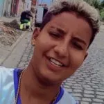 Mulher é morta a tiros enquanto conversava com amigos na rua em Maracanaú, no Ceará