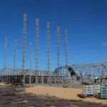 Com estrutura de 65 mil m², começa montagem de palco do Réveillon de Fortaleza 2026