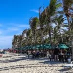 Elmano diz que acordo de solução para barracas da Praia do Futuro está “muito perto” de ser assinado