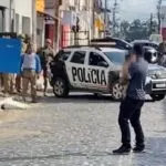 Colombiano é preso por manter filho bebê em cárcere privado em Pacatuba, no Ceará