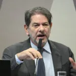 Cid Gomes critica Lula e diz que “faltou espírito republicano” em indicação ao STF