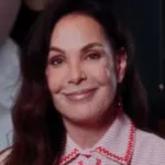 Carolina Ferraz deixa o Domingo Espetacular, mas terá novo projeto na Record