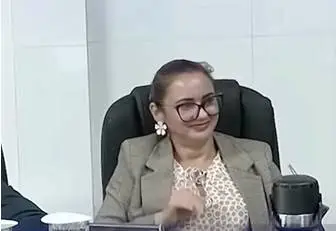 Vereadora de Ubajara faz gesto obsceno durante sessão e vídeo viraliza nas redes sociais